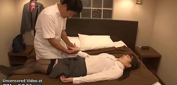  Japanese massage with horny secretary turns in sex